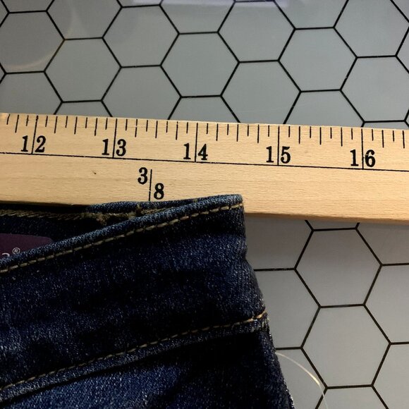 Gloria Vanderbilt Amanda Jeans Womens 8 Average Madison Dark Wash Magic Stretch - Picture 9 of 16